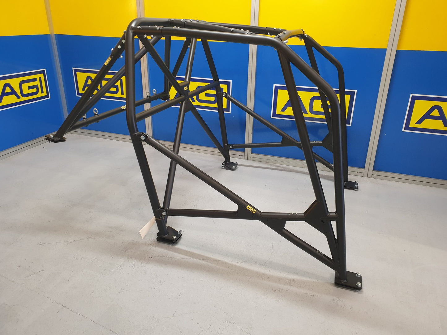 AGI roll cage VW GOLF MK5 – FULL CAGE 6PT BOLT IN, National Level race meetings, Rallies or Tarmac events
