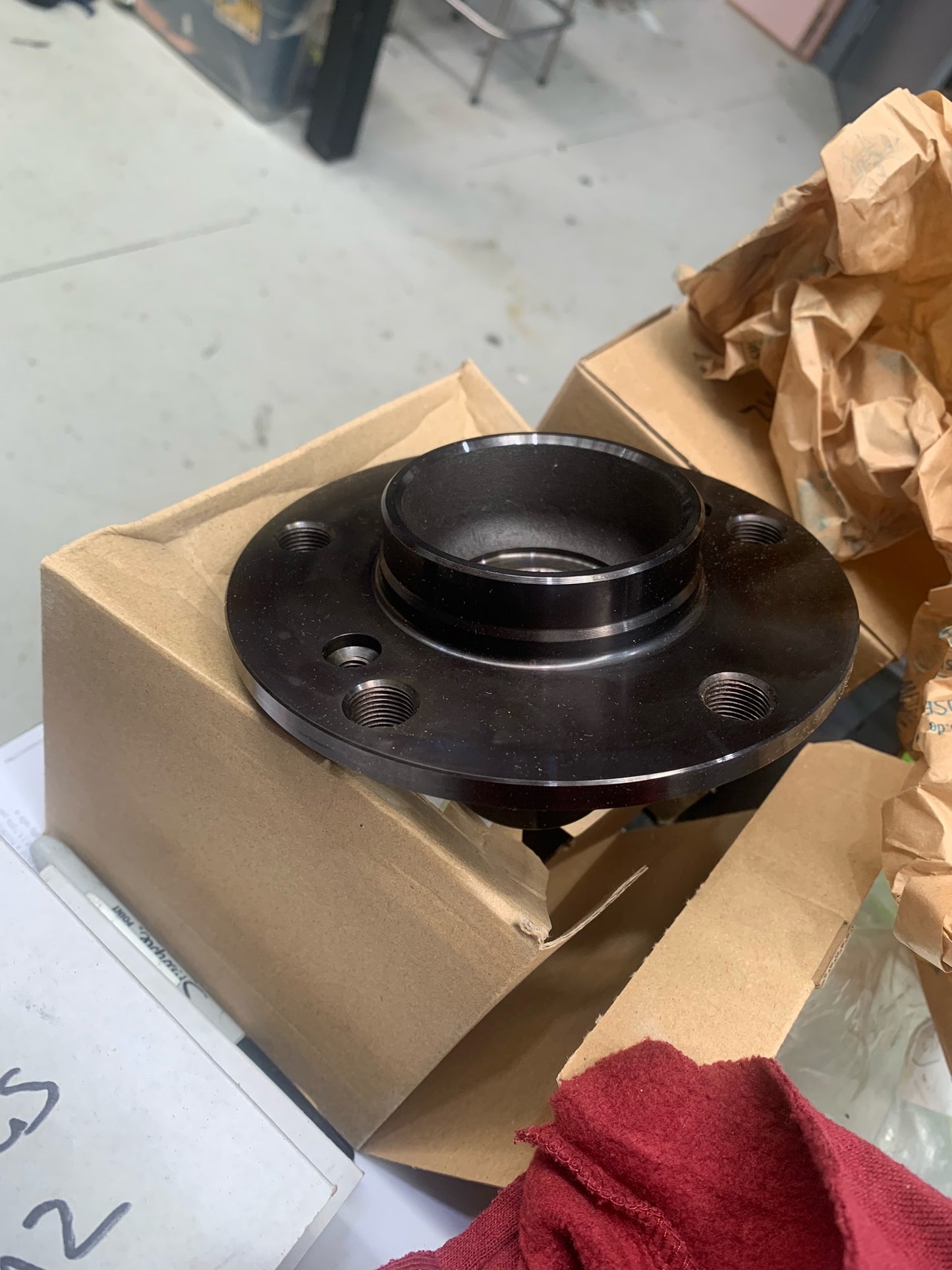 BMW GT4 Rear axle hubs and race bearing kit, suit F80, F87, F82
